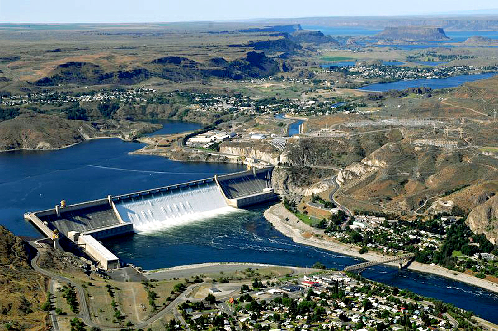 2 grand coulee dam