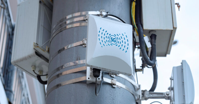 5g small cell radio on residential pole.