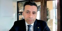 Dr. Marty Makary accused public health officials of 'modern-day McCarthyism,' and publishing studies not worthy of 'a 7th-grade science experiment.'