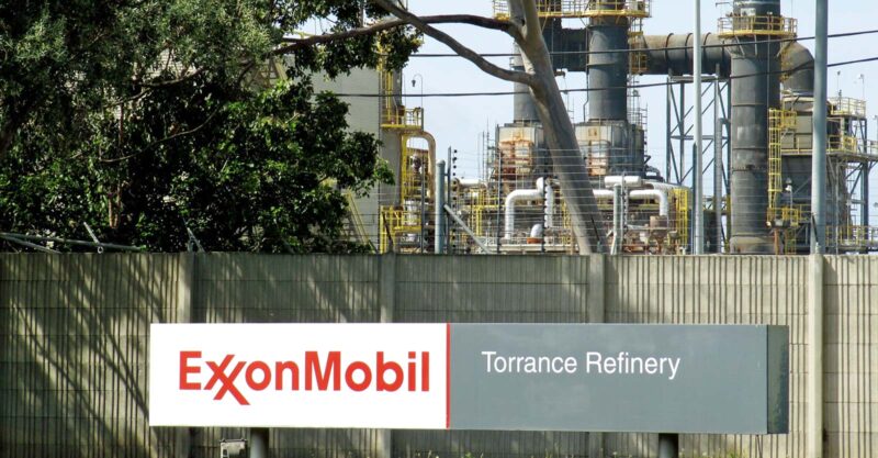 exxon mobil torrance, California refinery