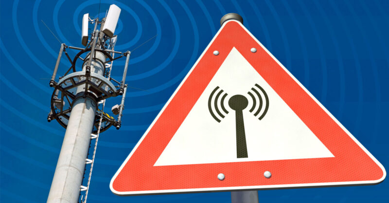 fcc cellphone transmitters public safety feature