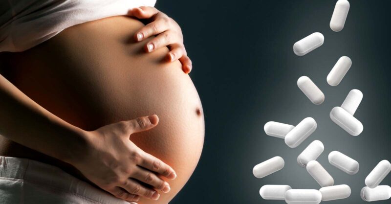 pregnant woman and pills