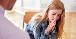 teen talking to therapist